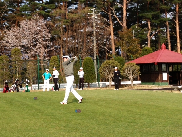 http://www.naganogolf.jp/pictures/34th%E5%8C%97%E4%BF%A1%E8%B6%8A%E5%9B%BD%E4%BD%93%E7%9C%8C%E4%BA%88%E9%81%B8%EF%BC%88%E5%B0%91%E5%B9%B4%E7%94%B7%E5%AD%90.JPG